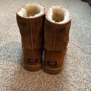 UGG Classic Short Boots